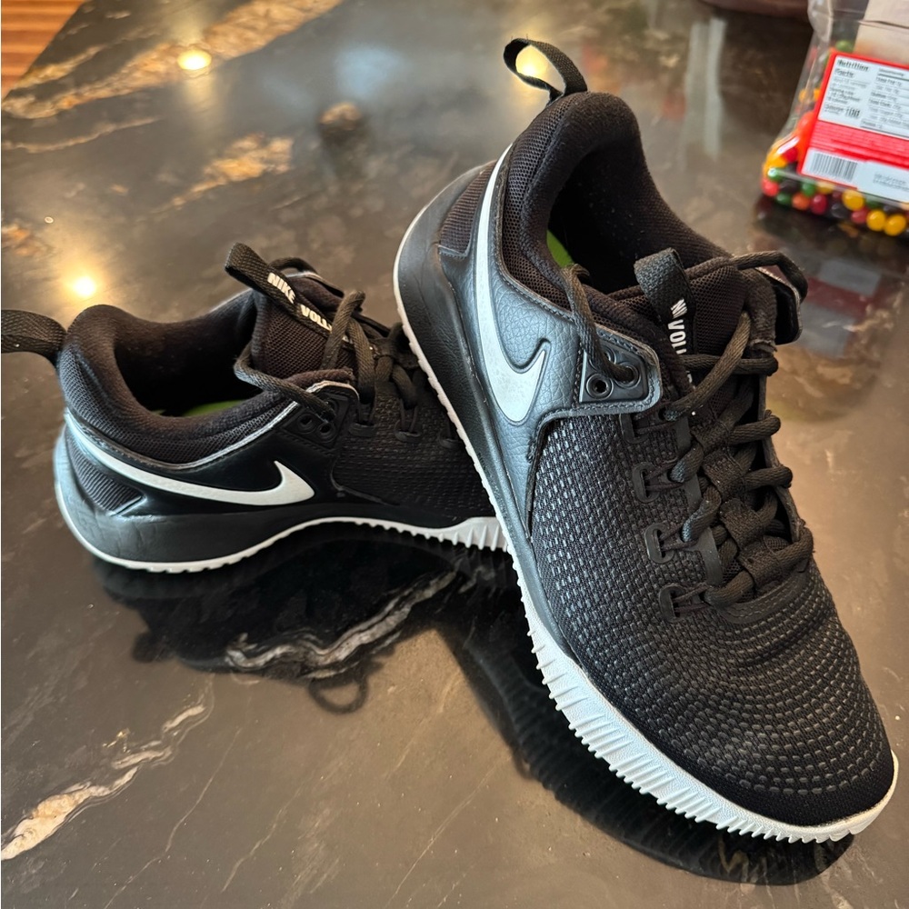 Nike women’s Volleyball HyperAce shoes